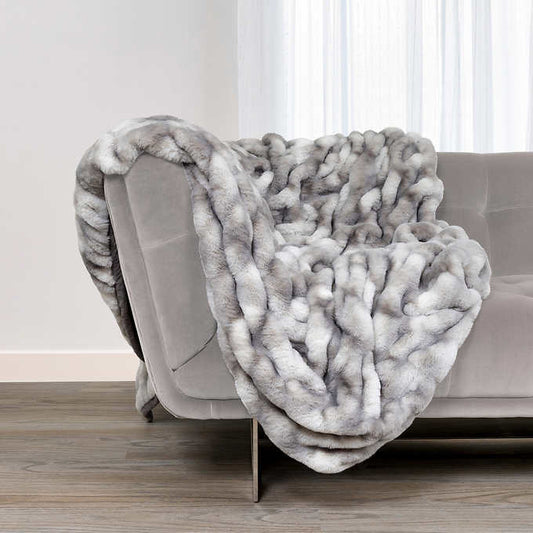 MC FAUX FUR THROW