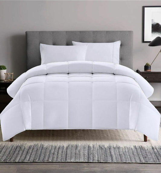 Hotel Grand, 240 TC Luxury White Goose Feather + Down King Comforter