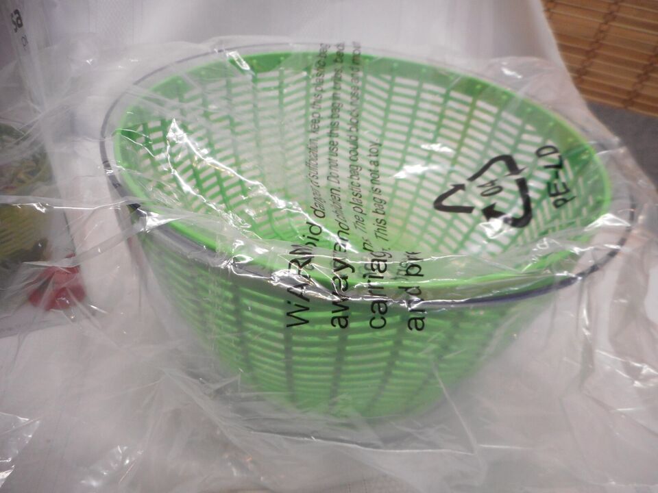 FABERWARE SALAD SPINNER