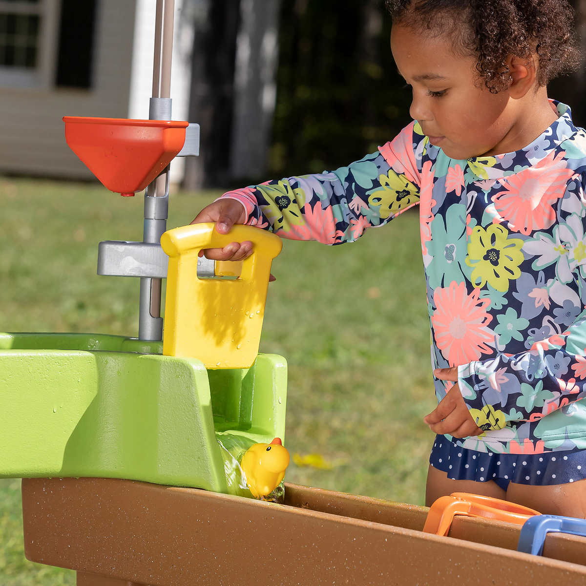 Step 2 Pump & Splash Shady Oasis Water Activity Center